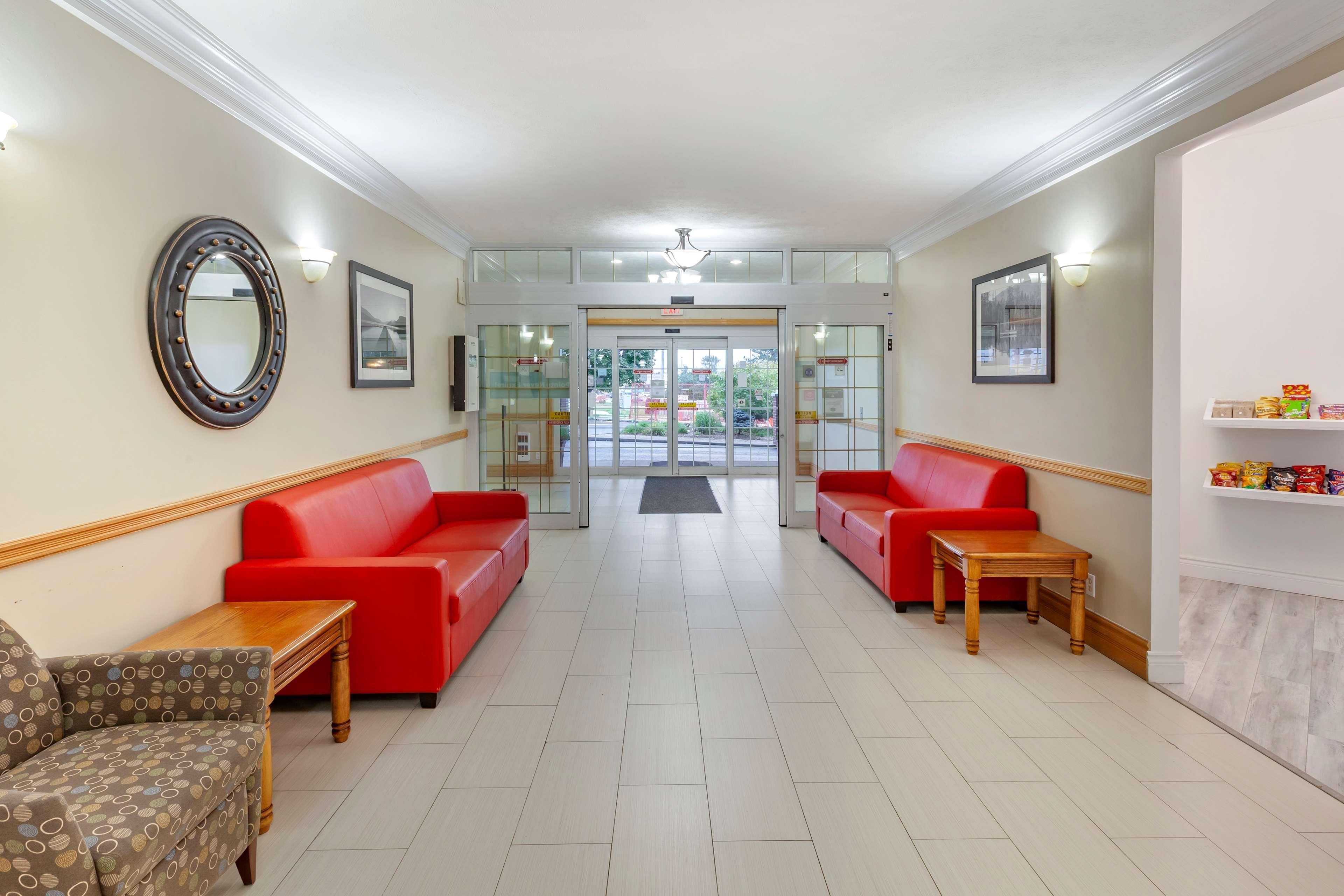 Surestay Plus Hotel By Best Western Kincardine Exterior photo